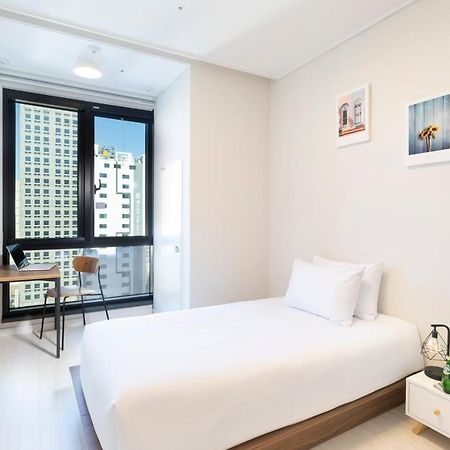 From H Reposant Hotel Busnan Seomyeon Busan Luaran gambar